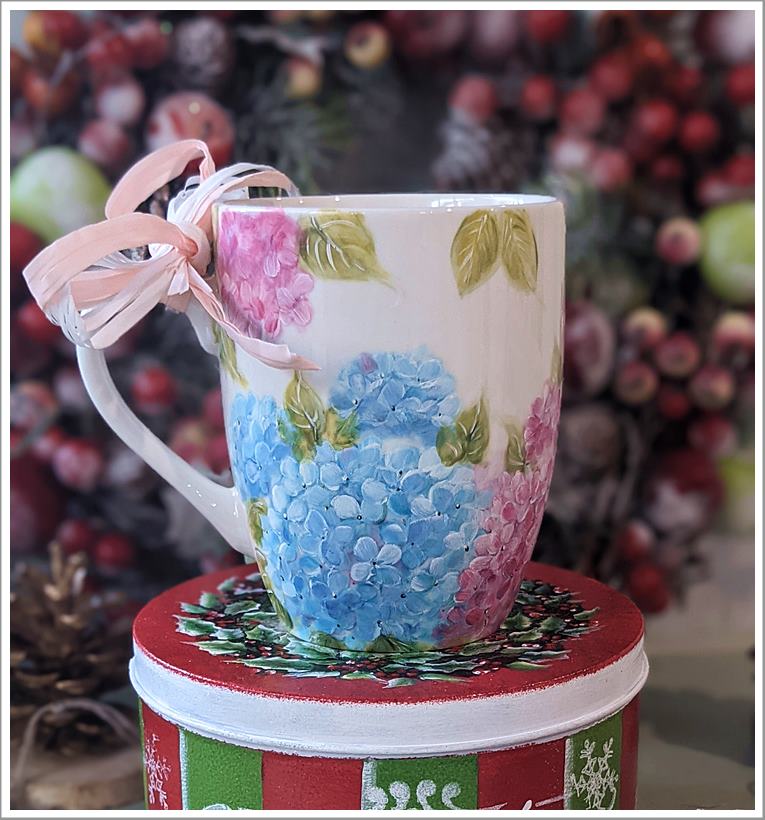 polska porcelana malowana ręcznie, motywy niebiesko różowej hortensji, dla wielbicieli nie tylko dobrej kawy czy herbaty ale niepowtarzalnej i wyjątkowej porcelany